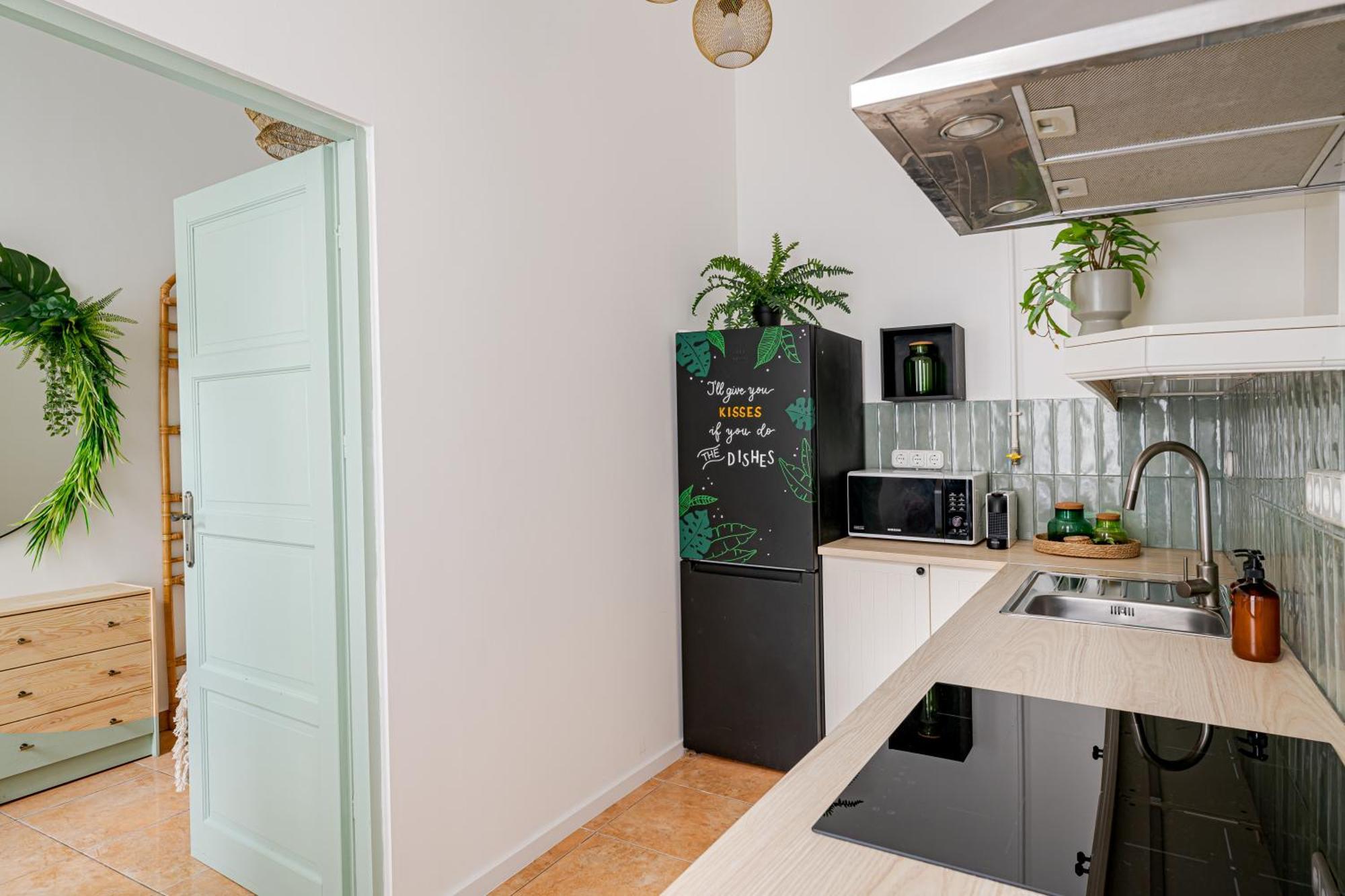 Jungle Aesthetics Downtown Apartman Aircon And Garage Parking Βουδαπέστη Εξωτερικό φωτογραφία