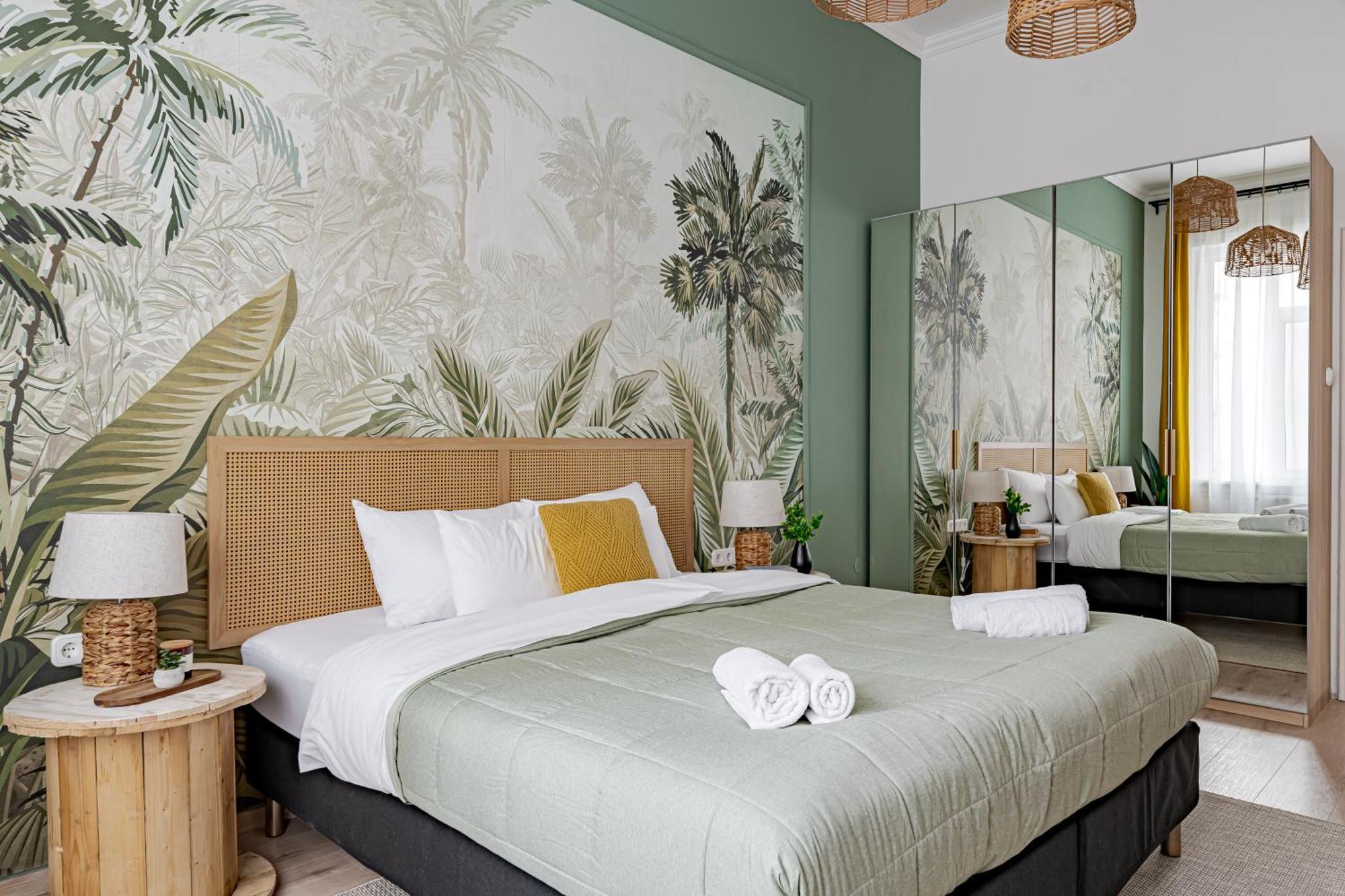 Jungle Aesthetics Downtown Apartman Aircon And Garage Parking Βουδαπέστη Εξωτερικό φωτογραφία